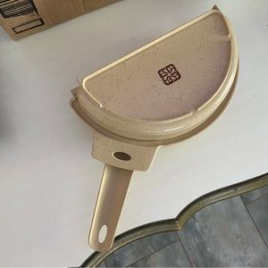 Littonware Omelet Maker